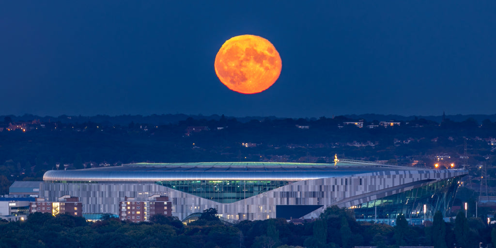 Moonrise over The Spurs